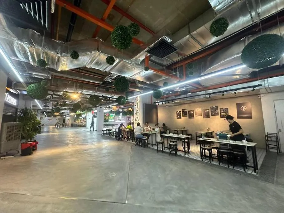 Netflix Studio Seaview 118Island Plaza Tanjung Tokong 公寓