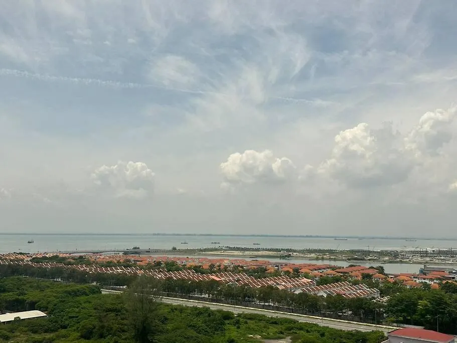 Netflix Studio Seaview 118Island Plaza Tanjung Tokong 0*,