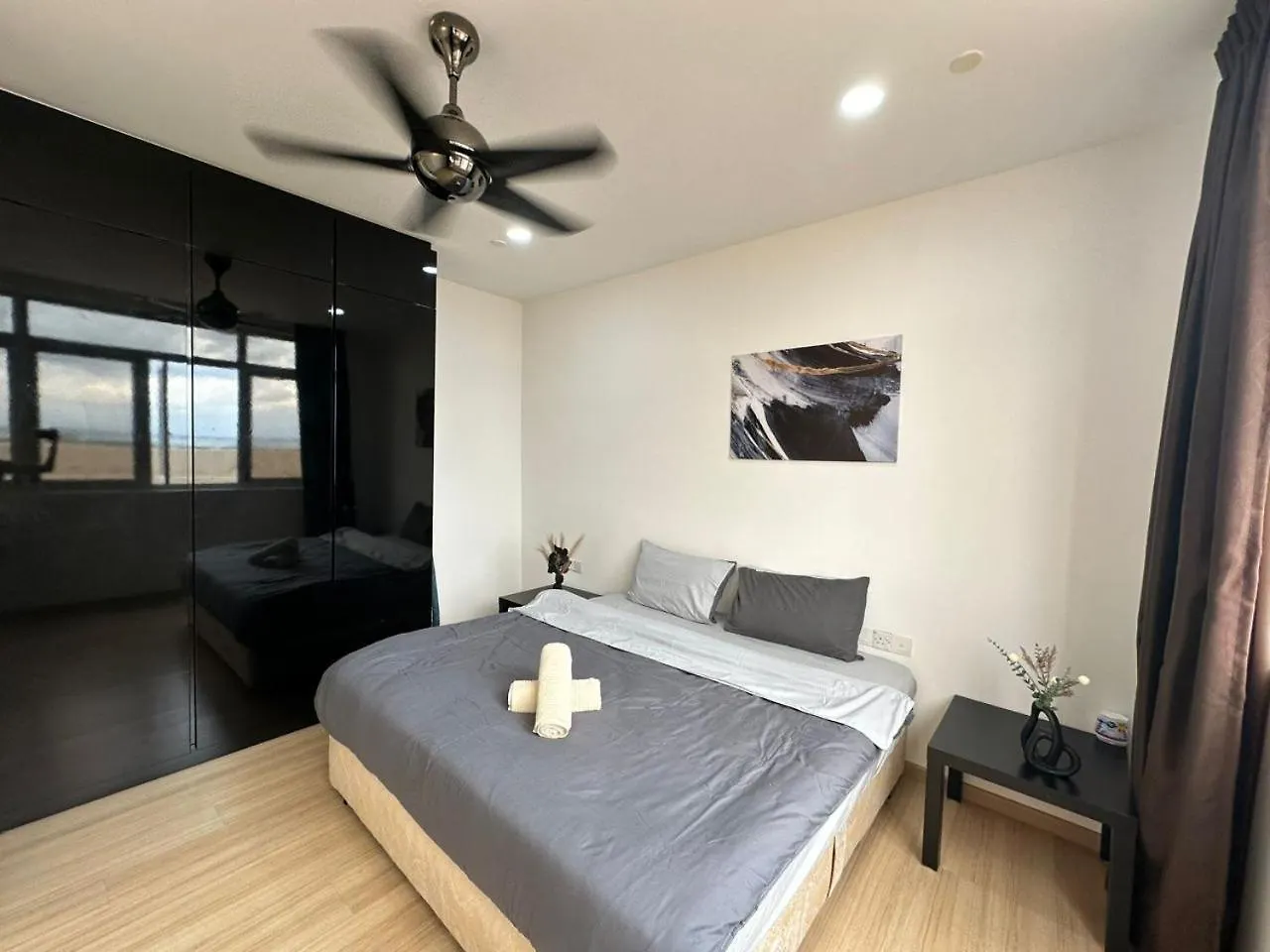 Netflix Studio Seaview 118Island Plaza Tanjung Tokong 公寓